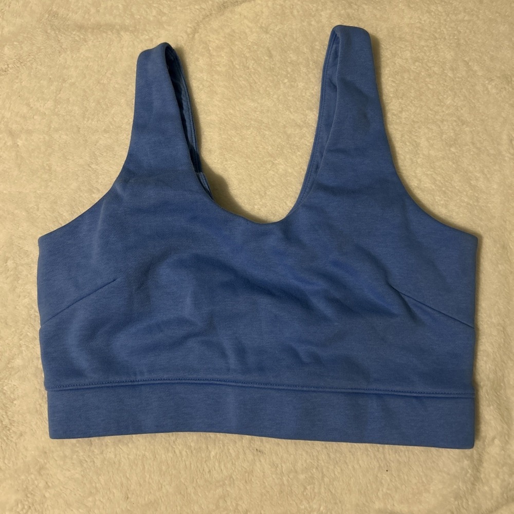 Under Armour Sports Bra Medium M Soft Blue Gym Workout Yoga